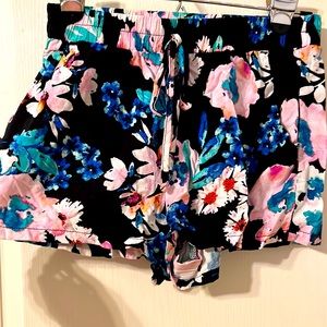 Light weight, floral  shorts.